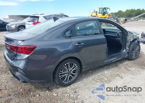 2024 Kia Forte Gt-Line из США, поврежденный, VIN 3KPF54AD5RE723318